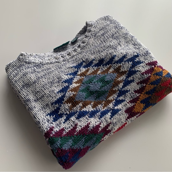 Vintage American Eagle Sweater Size MEDIUM Aztec pattern - Picture 5 of 5